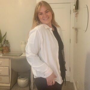 High quality White button up with mother of Pearl buttons